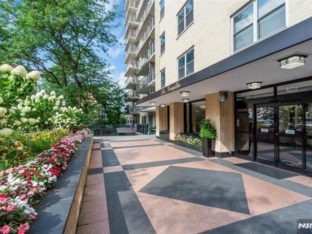 Property for sale in Hudson, New Jersey
