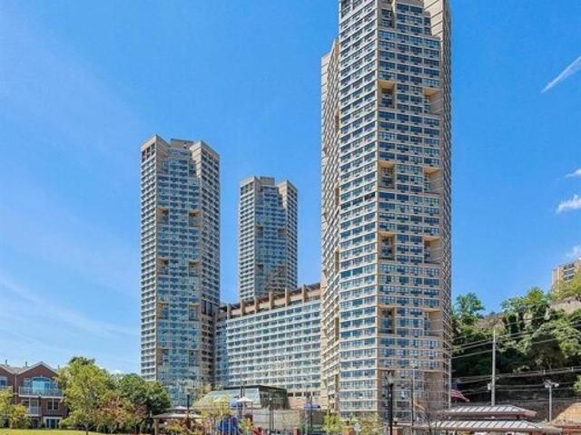Condo for sale in Hudson, New Jersey