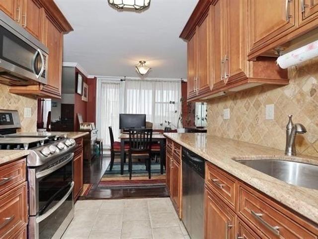 Condo for sale in Hudson, New Jersey