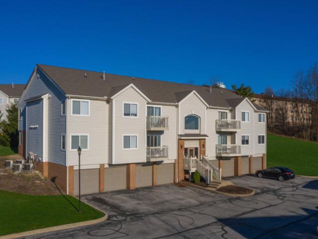 Apartment for rent in Cuyahoga Falls, Summit County