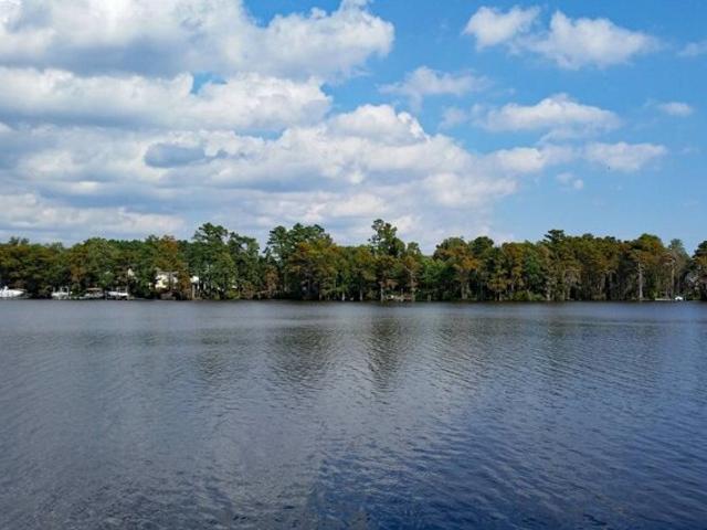 Land for sale in Hertford