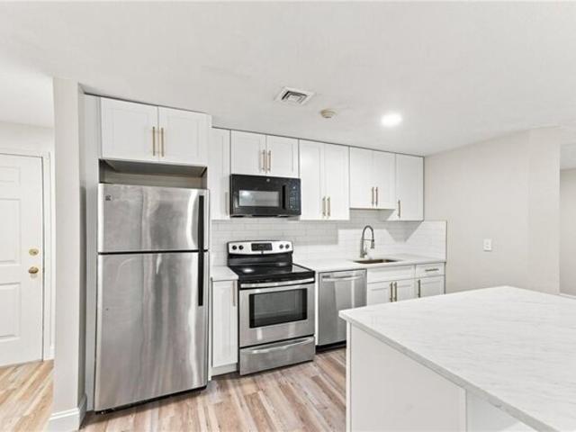 Condo for sale in Oakland, Rhode Island