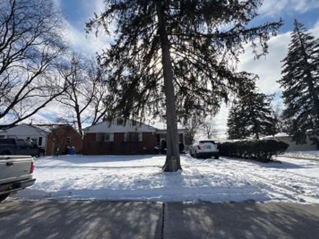 House for sale in Dearborn Heights, Michigan