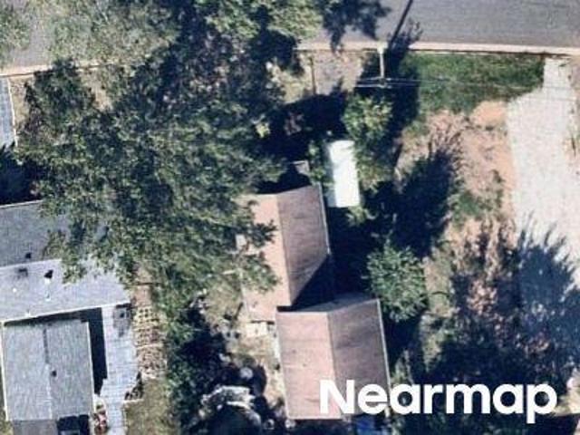 House for sale in Avenel, New Jersey