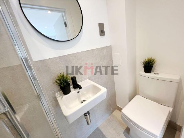 Room for rent in London Borough of Wandsworth, Greater London