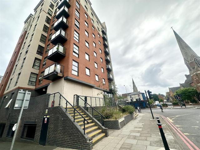Apartment for rent in Newtown, Reading