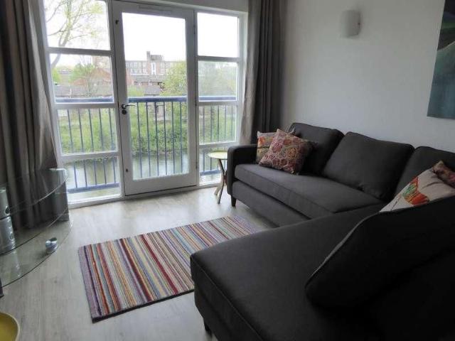 Apartment for rent in Newtown, Reading