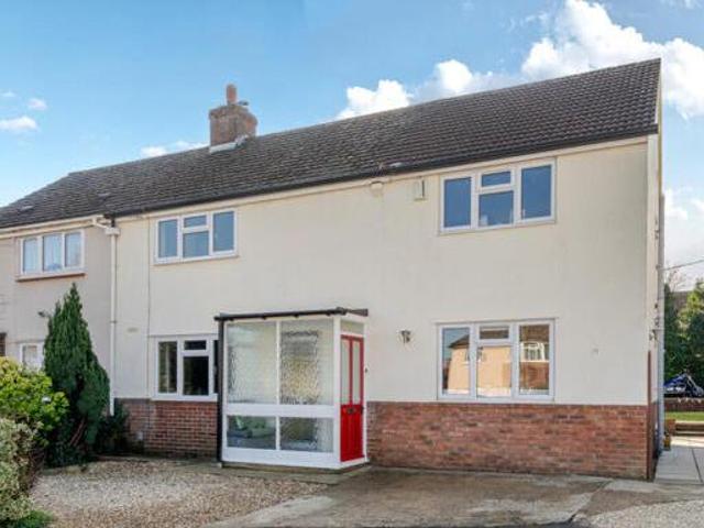 House for sale in The Slade, Oxfordshire