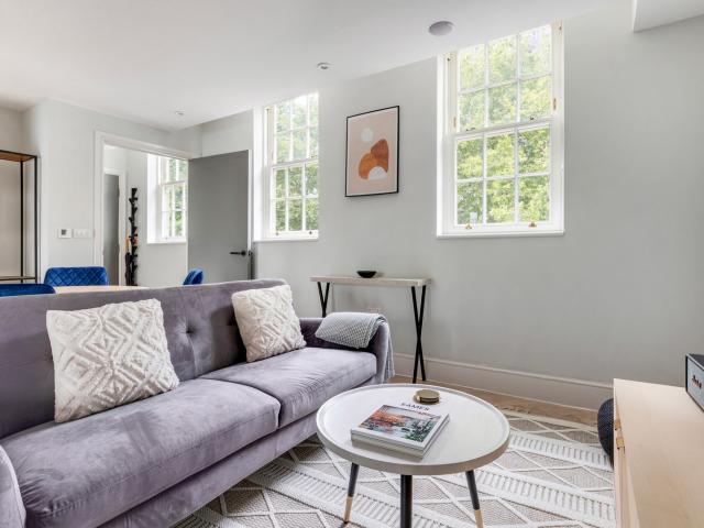 Apartment for rent in Kennington, Greater London