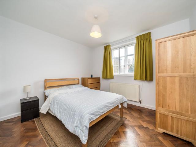 Apartment for rent in Kennington, Greater London