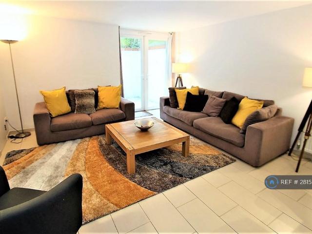 House for rent in Kennington, Greater London