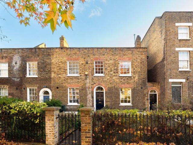 Apartment for rent in Kennington, Greater London