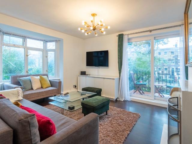 Apartment for rent in Kennington, Greater London