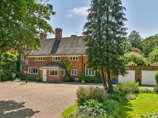 House for sale in Bybrook, Bridgefield