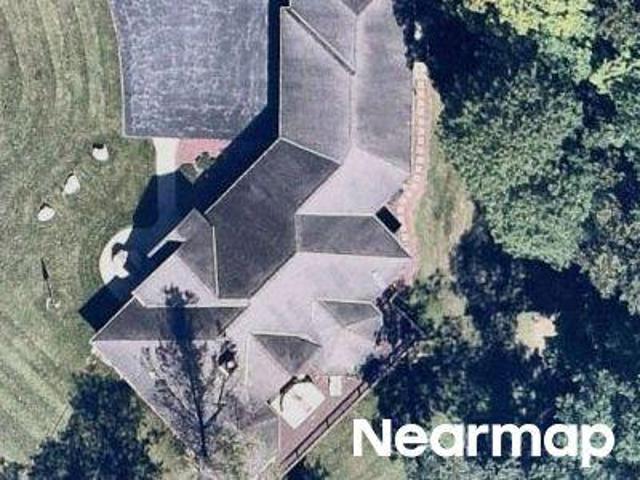 House for sale in West Bend