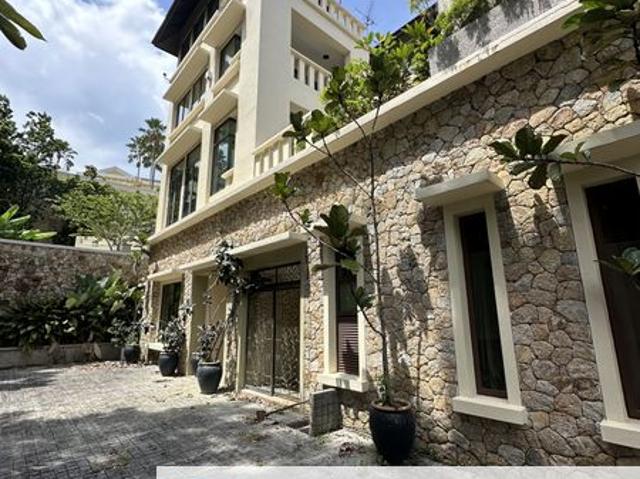 House for sale in Country Heights Damansara, Kuala Lumpur