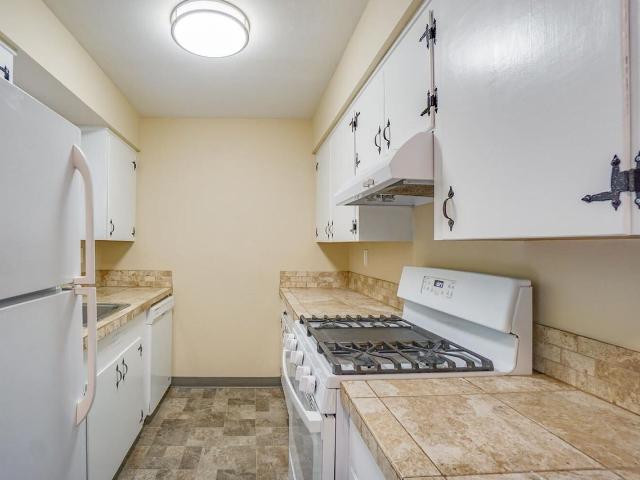 Apartment for rent in Lake Oswego