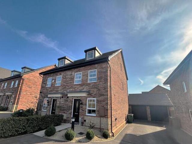 House for sale in East Midlands