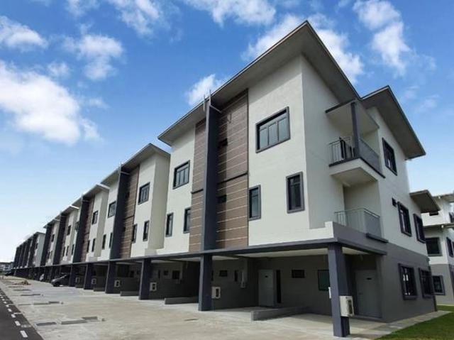 Townhouse for rent in Kuching