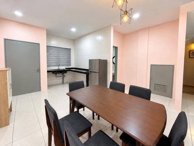 Townhouse for rent in Kuching, Bahagian Kuching