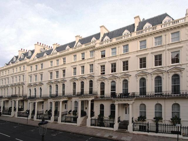 Apartment for rent in South Kensington, Isle Of Man
