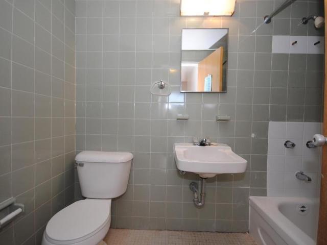 Apartment for rent in Ancaster, Ontario