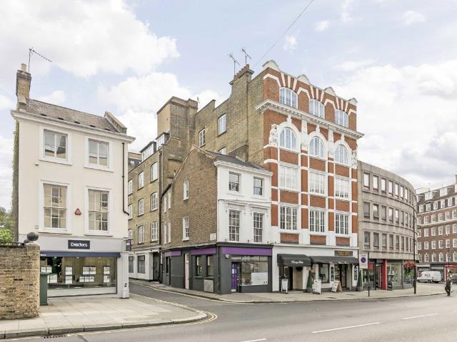 Apartment for rent in Kensington, Greater London