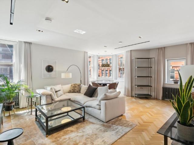 Apartment for rent in South Kensington, Greater London