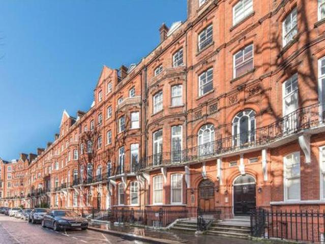 House for sale in City of London, Greater London