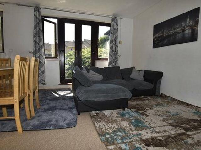 Apartment for rent in Grosvenor, Dulcote