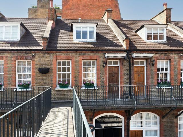 House for rent in South Kensington, Greater London