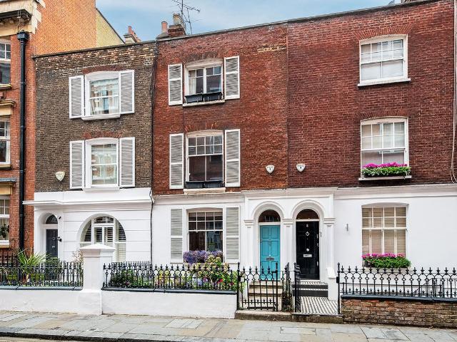 House for rent in South Kensington, Greater London