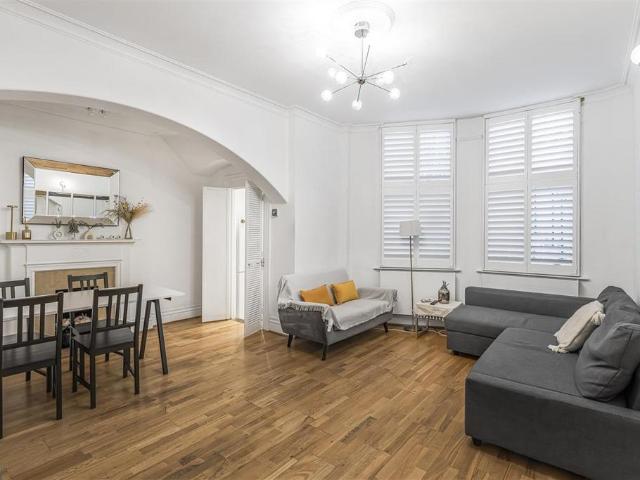 Apartment for rent in South Kensington, Greater London