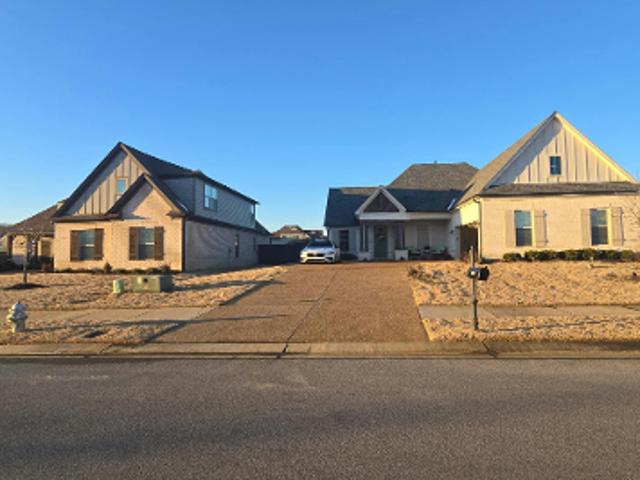 House for sale in Southaven, Mississippi