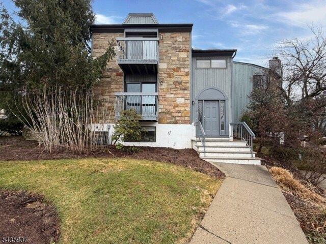 Condo for sale in Port Murray, New Jersey