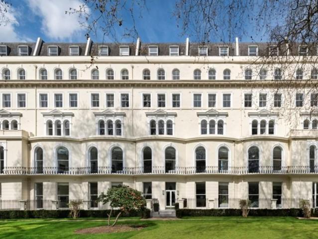 Apartment for rent in Bayswater, Greater London