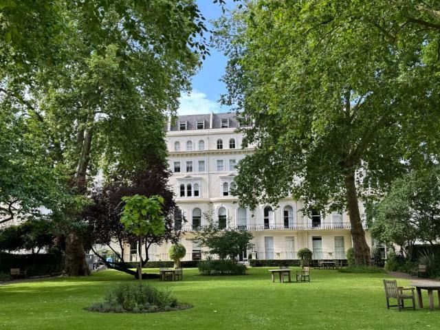 Apartment for rent in Bayswater, Greater London