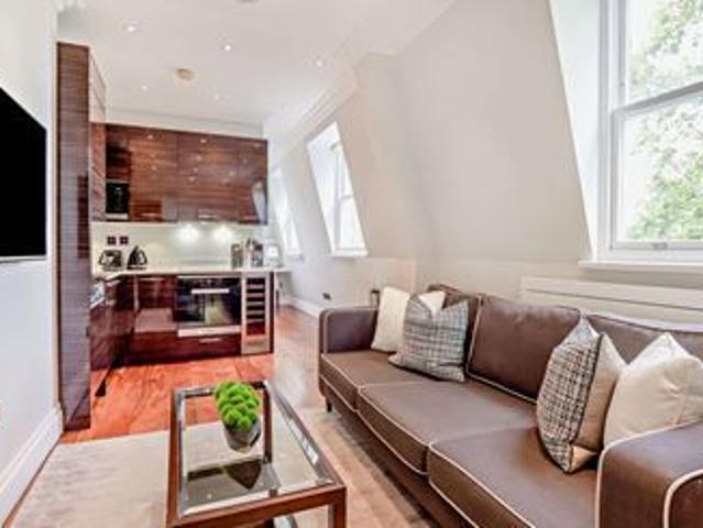 Apartment for rent in Bayswater, Greater London