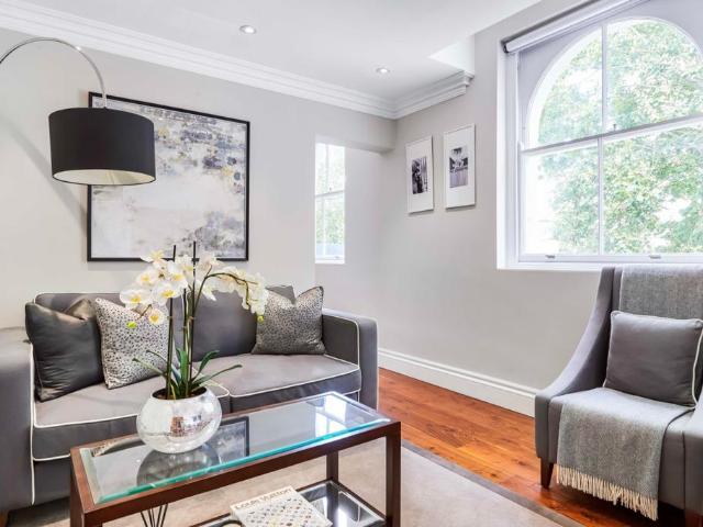 House for rent in Bayswater, Greater London