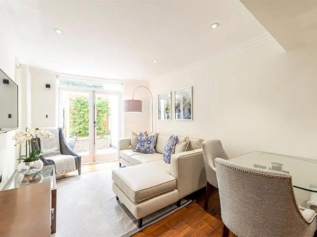 Apartment for rent in Bayswater, Greater London