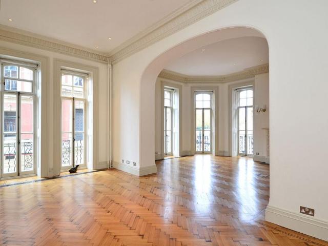 Apartment for rent in Knightsbridge, Greater London