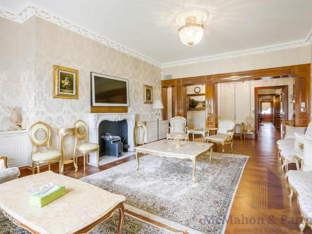 Apartment for rent in South Kensington, Greater London