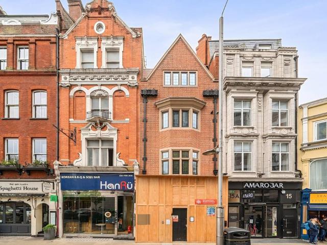 Apartment for rent in South Kensington, Greater London