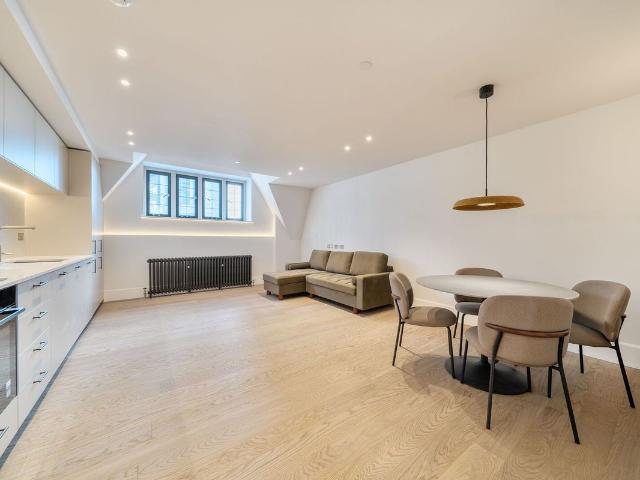 Apartment for rent in South Kensington, Greater London