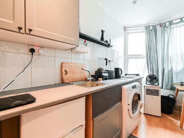 Apartment for rent in Royal Borough of Kensington and Chelsea, Greater London
