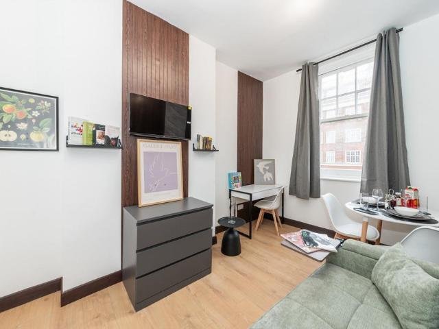 House for rent in Kensington, Greater London