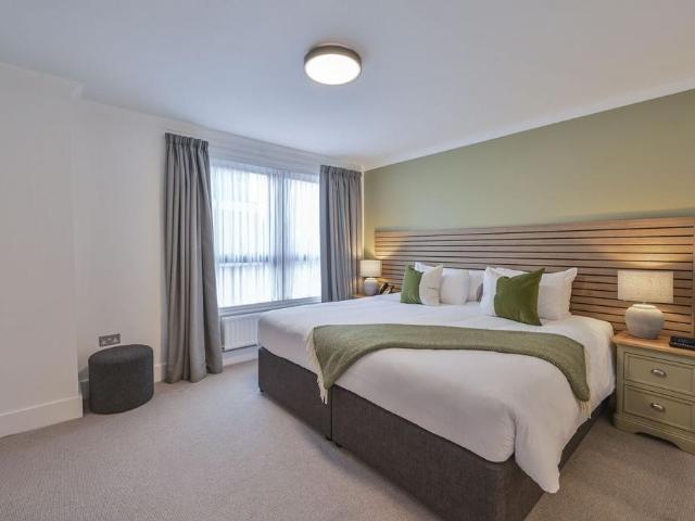 Apartment for rent in Kensington, Greater London