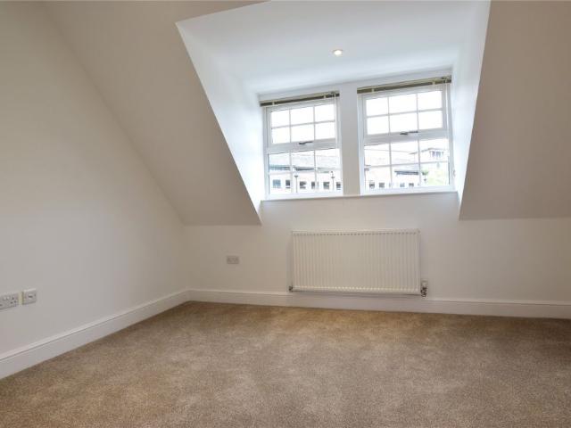 Apartment for rent in St James, Sandown Park