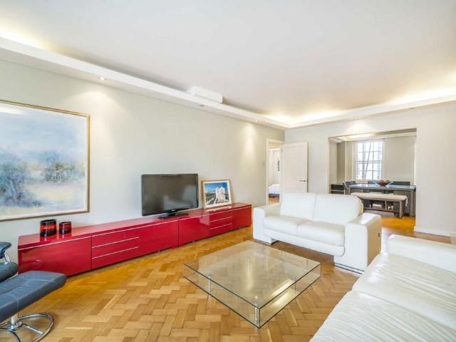 Apartment for rent in Notting Hill, Greater London