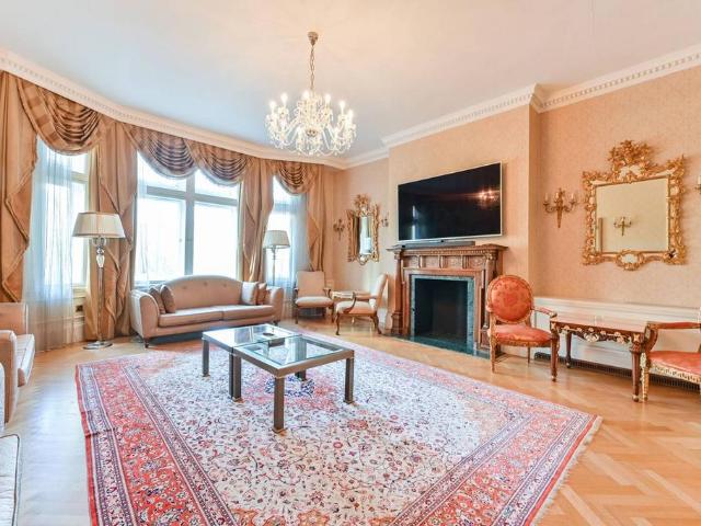 Apartment for rent in South Kensington, Greater London